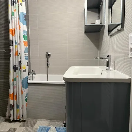 Semesterbostad Les Sources, 9 Pers, 11 Couchages - Arlempdes, Classe Un Des Beaux Villages De France