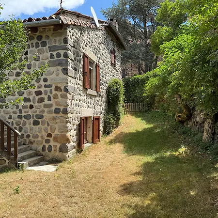 Les Sources, 9 Pers, 11 Couchages - Arlempdes, Classe Un Des Beaux Villages De France Semesterbostad *